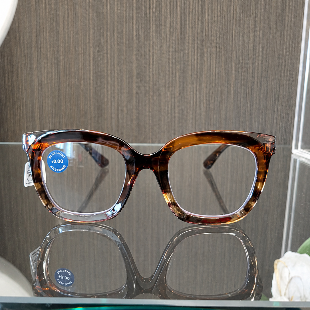 Cleo- Readers by Peepers