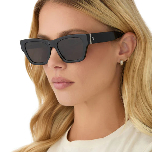 DIFF- Beth II- Night Sky Black Silver w/ Grey Polarized Sunglasses