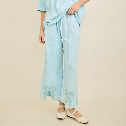 Sweet Caroline mineral washed bow slit pants